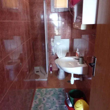 Ivan Apartment *